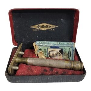 Vintage 1930's Gillette Safety Razor BLUE BLADES As Is